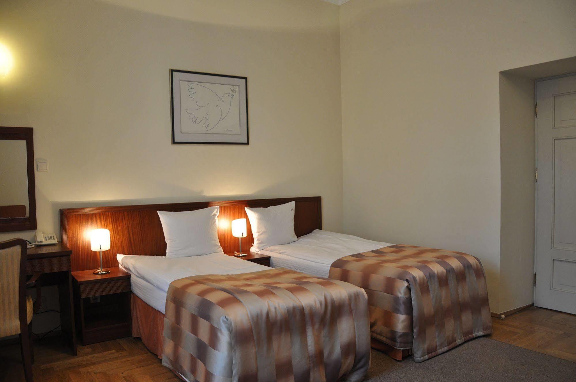 Red Brick Hotel apartamentowy 3*